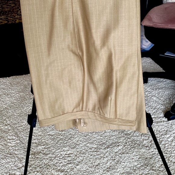 Brand new womens size 10 taupe and with pin stripe Calvin Klein classy suit. - Picture 5 of 5